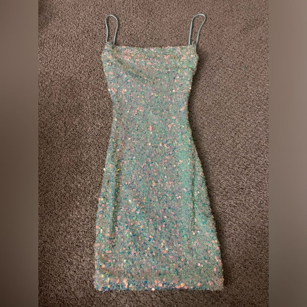 Windsor Sparkle Sequins Dress, XS